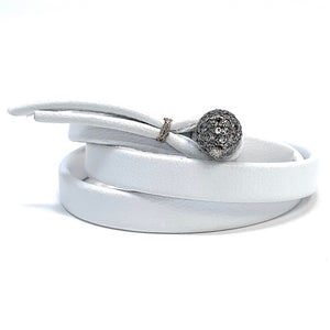 WHITE ON WHITE SAPPHIRES TRIPLE WRAP LEATHER BRACELET - Boussidan Joaillerie